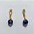 BRINCO FOLHEADO A OURO - BANHADO COM 5 MILÉSIMOS + VERNIZ DIAMOND - BRINCO DE PINO BASE VAZADA E PEDRA NATURAL AZUL/ROSA 7MM - OURO1352 - Imagem 1