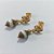 BRINCO FOLHEADO A OURO - BANHADO COM 5 MILÉSIMOS + VERNIZ DIAMOND - BRINCO DE PINO BASE FLOR E PEDRA NATURAL 8MM - OURO1370 - Imagem 2