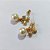 BRINCO FOLHEADO A OURO - BANHADO COM 5 MILÉSIMOS + VERNIZ DIAMOND - BRINCO DE PINO BASE LAÇO COM ZIRCÔNIA E PÉROLA 10MM - OURO1404 - Imagem 2