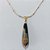 GARGANTILHA FOLHEADA A OURO - BANHADA COM 5 MILÉSIMOS + VERNIZ DIAMOND - GARGANTILHA COM CORRENTE 45CM E PINGENTE EM PEDRA NATURAL 30MM - OURO1451 - Imagem 2