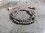 Pulseira Tripla Prateada com Tassel Bege - Imagem 4