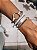 Kit de Pulseiras Brancas com Plaquinha Good Vibes - Imagem 1