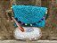 Bolsa Clutche de Palha Azul com Bolinhas Coloridas - Imagem 4