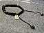 Pulseira Preta com Moeda Lisa Dourada - Imagem 4