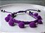 Pulseira Pompom Roxa - Imagem 3