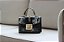 Bolsa Transversal Cobra - Cor Preto, Couro Sintético - Modelo Frankfurt - Imagem 2