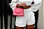Bolsa Transversal com Alça de Mão Média - Cor Rosa, Couro Sintético - Modelo Londres - Imagem 5
