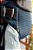 BabyBjorn Baby Carrier Harmony Navy Blue 0-3 anos, Malha 3D Canguru Ergonômico - Imagem 9