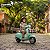 Mini Moto Elétrica Infantil Vespa Primavera 12v Azul Licenciada Com Luz Som Rodinhas Auxiliares Suporta Até 30kg - Imagem 5