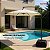 Ombrelone Lateral Branco 3 Metros Com Base Manivela E Proteção Uv Para Jardim Piscina Varanda E Área Gourmet - Imagem 3