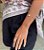 Bracelete Pérola Shell Curvo Banho Ouro 18k - Imagem 2