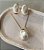 Conjunto Brinco e Colar Pérola Orgânica Banho Ouro 18k - Imagem 3