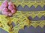 GP036 - 3,00cm x 13,70m | Renda Guipure 100% Poliéster Amarelo Ouro - Imagem 6