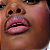 Blush Rhode Pocket Blush | Cor: Piggy (Embalagem levemente arranhada, caixa amassada) - Imagem 7