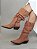 BOTA CARAMELO BICO FINO EM SUEDE - MARCELA - Imagem 2