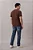 CALVIN KLEIN CAMISETA MANGA CURTA MASCULINO LOGO BASICO PEITO MARROM - Imagem 2