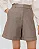 SHOULDER SHORTS ALFAIATADO PREGAS - Imagem 3