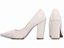 Scarpin Off White Salto Médio Bico Fino Torricella Clássico e Sofisticado AVS 65-01B - Imagem 7