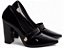 Sapato Scarpin Preto Verniz Salto Quadrado 9cm Detalhe Dourado Torricella AVS 65-13A - Imagem 1