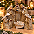 Presépio de Natal em Resina 30x15x27cm Dourado com Sagrada Família e Reis Magos Decoração Natalina - Imagem 3