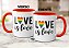 Caneca LGBTQIA+ Love Is Love Amor é Amor Presente Criativo - Imagem 4