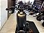 Moto Harley Davidson XL883N Preta 2015 - Imagem 7