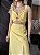 Vestido Mídi com Recorte Amarelo - Imagem 3