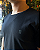 Camiseta Long Preta Red Feather - Imagem 2