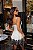 Vestido curto off white com casaco risca de giz e renda - Imagem 4