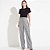 Camiseta Forum Patch Ou25 Preto Feminino - Imagem 4