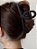 Kit com 3 presilhas grande prendedor de cabelo piranha grampo blogueira cor Preta, Marrom e Branca - Imagem 5