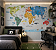 Papel de Parede Mapa Mundi Fundo Geométrico para Quarto Infantil Personalizado Sob Medida - Imagem 1