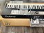 Teclado Workstation Roland FA 07 + Caixa - Produto Seminovo - Imagem 5