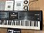 Teclado Workstation Korg Kronos 61 + HD 240 GB + memória Sample 3 GB - (Acpmanha HD 240 GB +CDs originais e manuais) - Raríssimo estado de Conservação - Imagem 4