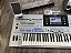 Teclado Arranjador Yamaha Tyros 5 61 + Caixas e Sup + Porta partituras - Produto Seminovo - Imagem 2