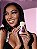 Bombshell Shine Diva Dust Face & Body Shimmer Powder - Imagem 2