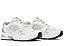 Tênis New Balance 530 White Silver - Imagem 2