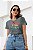 T-SHIRT IT'S OKAY DIVERTIDAMENTE DTF CINZA - Imagem 1