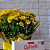 Vaso de Mini Margarida Amarela com Raffaello - Imagem 2