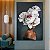 Quadro Busto Feminino com Chapéu de Flor - Imagem 4