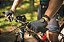 Luva para Ciclismo Tramontina Bicolor Tamanho G - Imagem 1