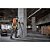Martelete perfurador e rompedor com 2 baterias 20V - 5 Ah e carregador DCH133H2-BR DEWALT - Imagem 11