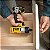 Parafusadeira a bateria 12V carregador bivolt jogo com 45 acessórios DCF610S2-BR DEWALT - Imagem 2