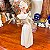 Elegante escultura em porcelana - Imagem 4