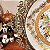 Prato decorativo em porcelana com moldura em metal. - Imagem 5