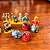 Conjunto escultórico de miniaturas em barro. - Imagem 2