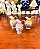 Conjunto com 3 mini ânforas em porcelana. - Imagem 1