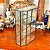 Antiga vitrine de parede para miniaturas. - Imagem 3