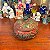 Pote em madeira com rica decoração talhada. - Imagem 1
