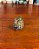 Mini coruja decorativa em cloisonné. - Imagem 4